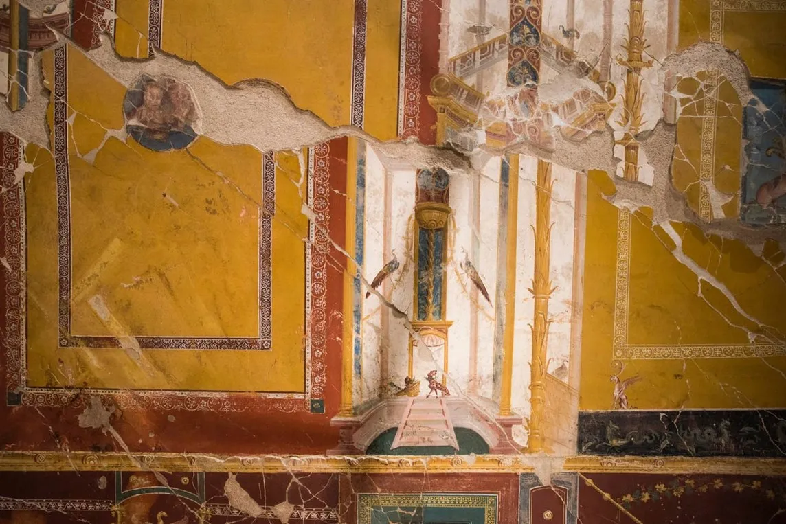 Photograph of a first century villa in Positano 5