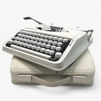 A photo of the Hermes Baby 1967 Typewriter 04