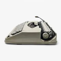 A photo of the Hermes Baby 1967 Typewriter 10